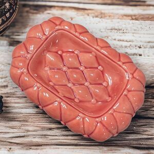 Vintage Arnel’s Pottery Mauve Quilted Ceramic Soap Dish